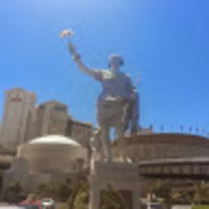 Meet your Posher, Adrian